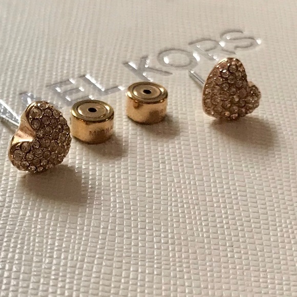 Michael Kors Crystal Studs - Picture 4 of 8